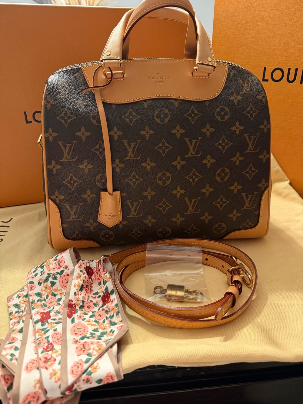 Louis Vuitton Retiro NM - Picture 12 of 13
